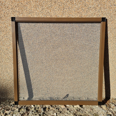 Alu fiksni komarnik u braon boji