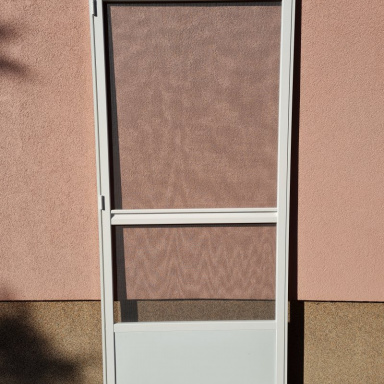 Komarnik vrata sa štokom i parapetom 2